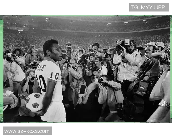 同一天出生的足球巨星们揭秘他们的生日故事与传奇人生